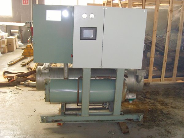 威宁酒店中央空调不停机清洗方法介绍